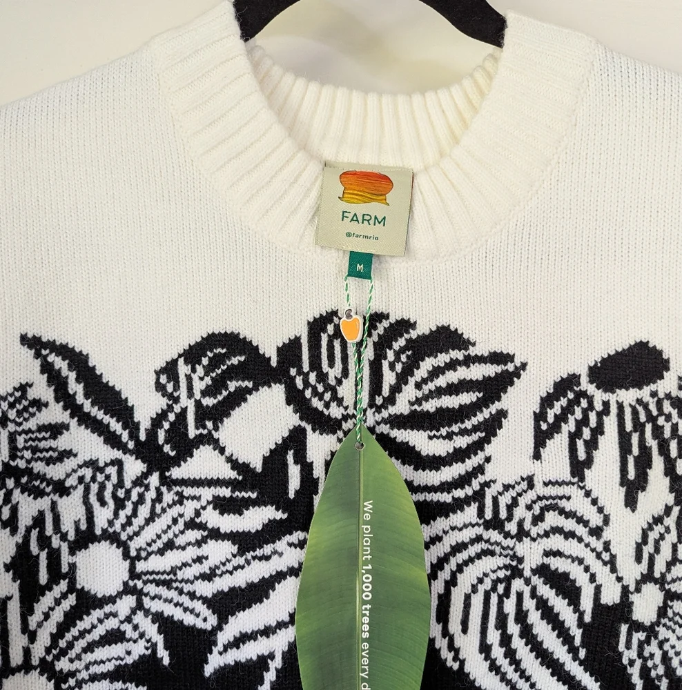NWT FARM RIO Surreal Garden Knit Sweaterdress Black and White Floral - Picture 3 of 6